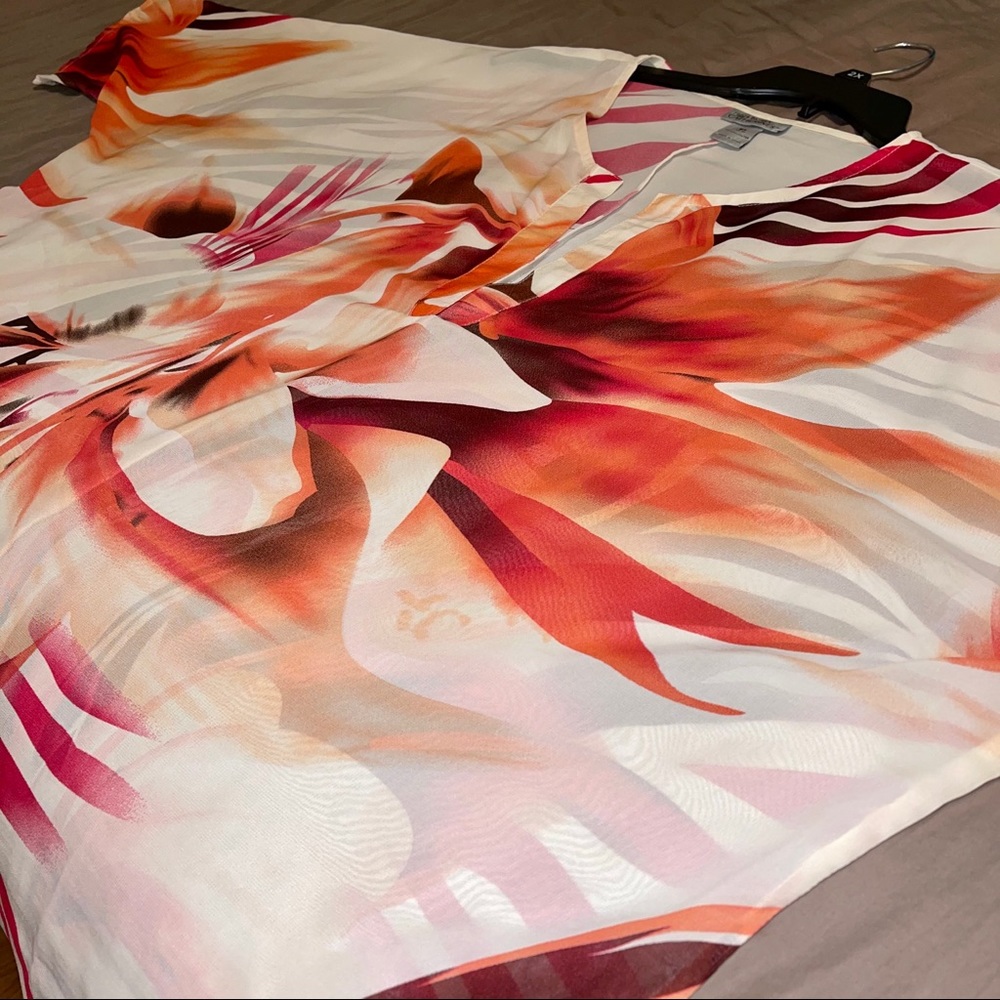 🌅Catherines Blouse Cream Red Orange Size 2X Flowy - Picture 6 of 10